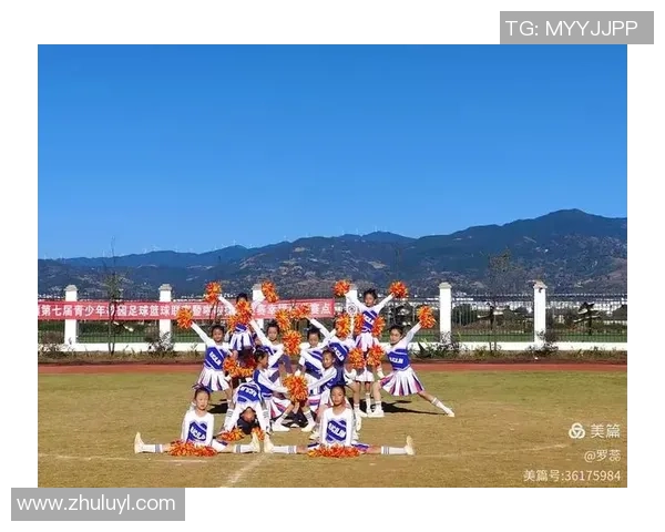 激情四溢的足球赛啦啦操展现青春活力与团队精神的完美结合